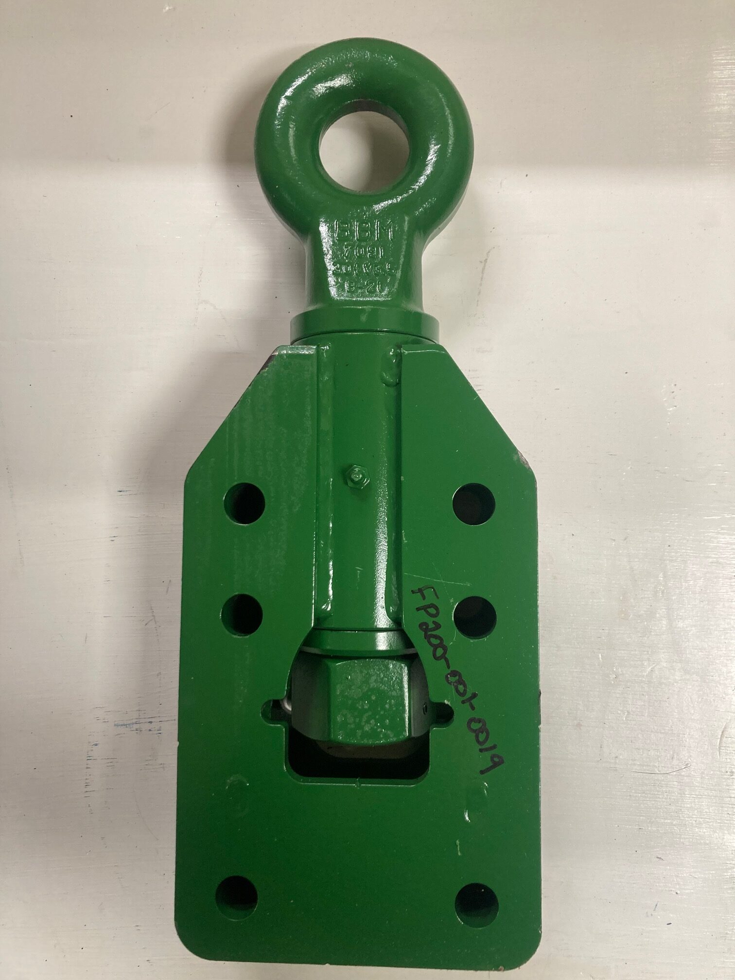 Horizontal Mount Swivel Hitch Assembly for most Keenan 170 / 200 / MF340 / MF360 / MF350 / MF370 models
